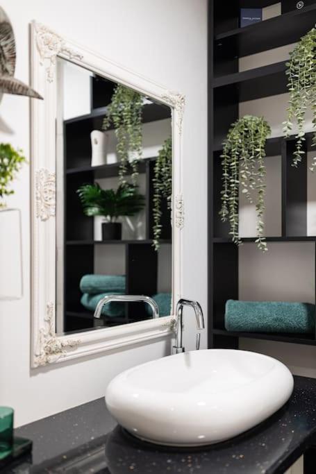 Ultra Central Apartment Μπάια Μάρε Εξωτερικό φωτογραφία